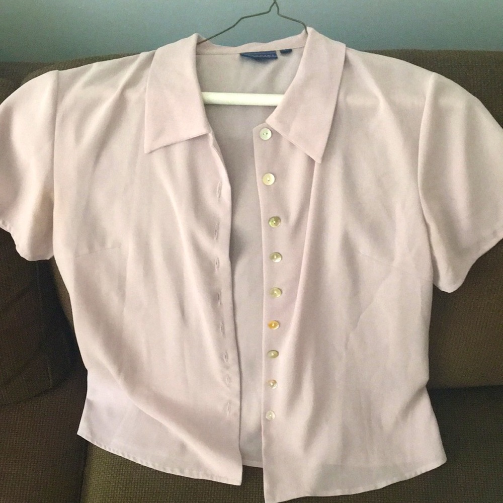 Adorable lilac button up top